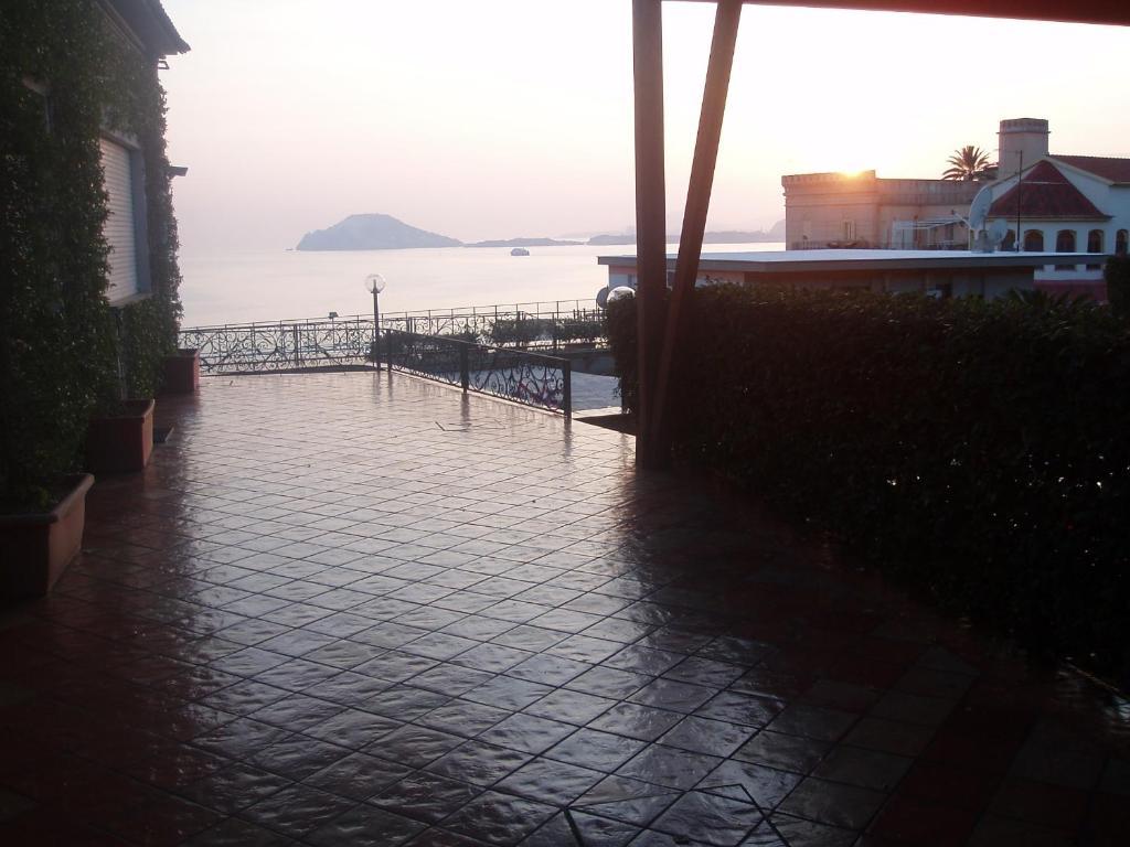 Miramare Residence Pozzuoli Eksteriør billede