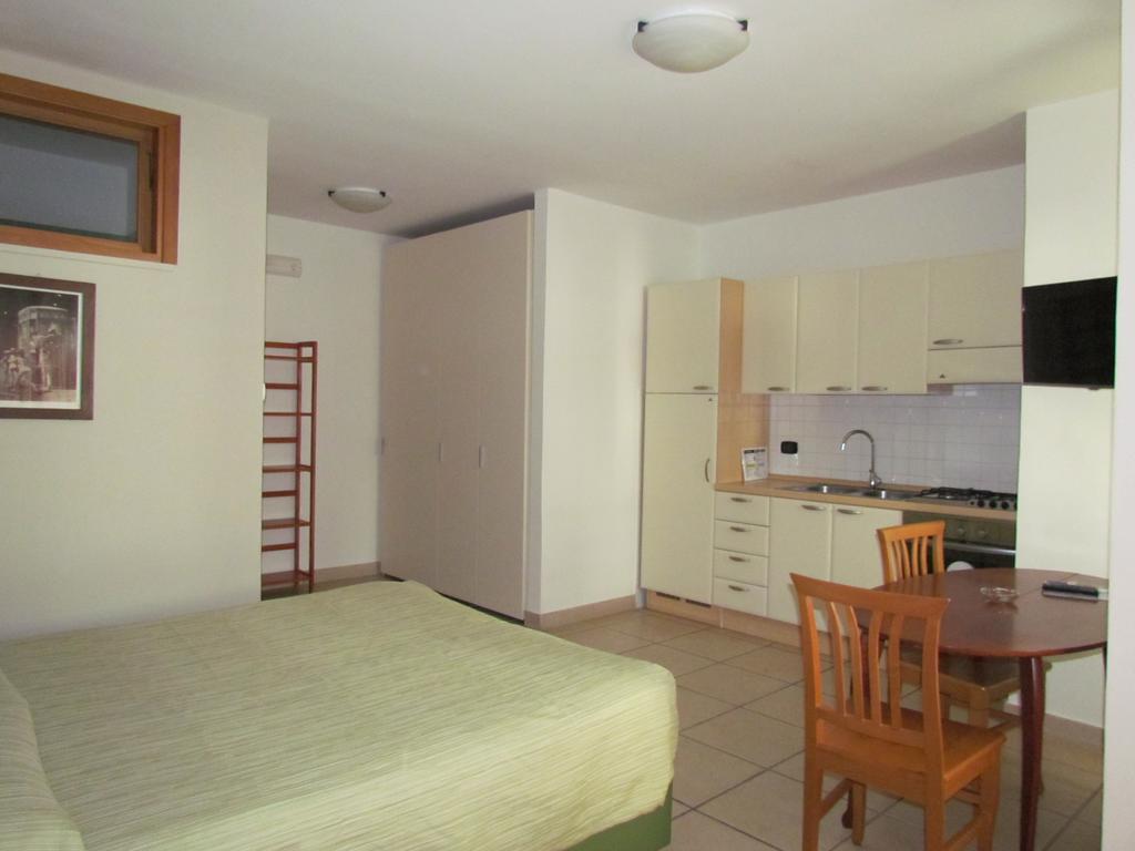 Miramare Residence Pozzuoli Eksteriør billede